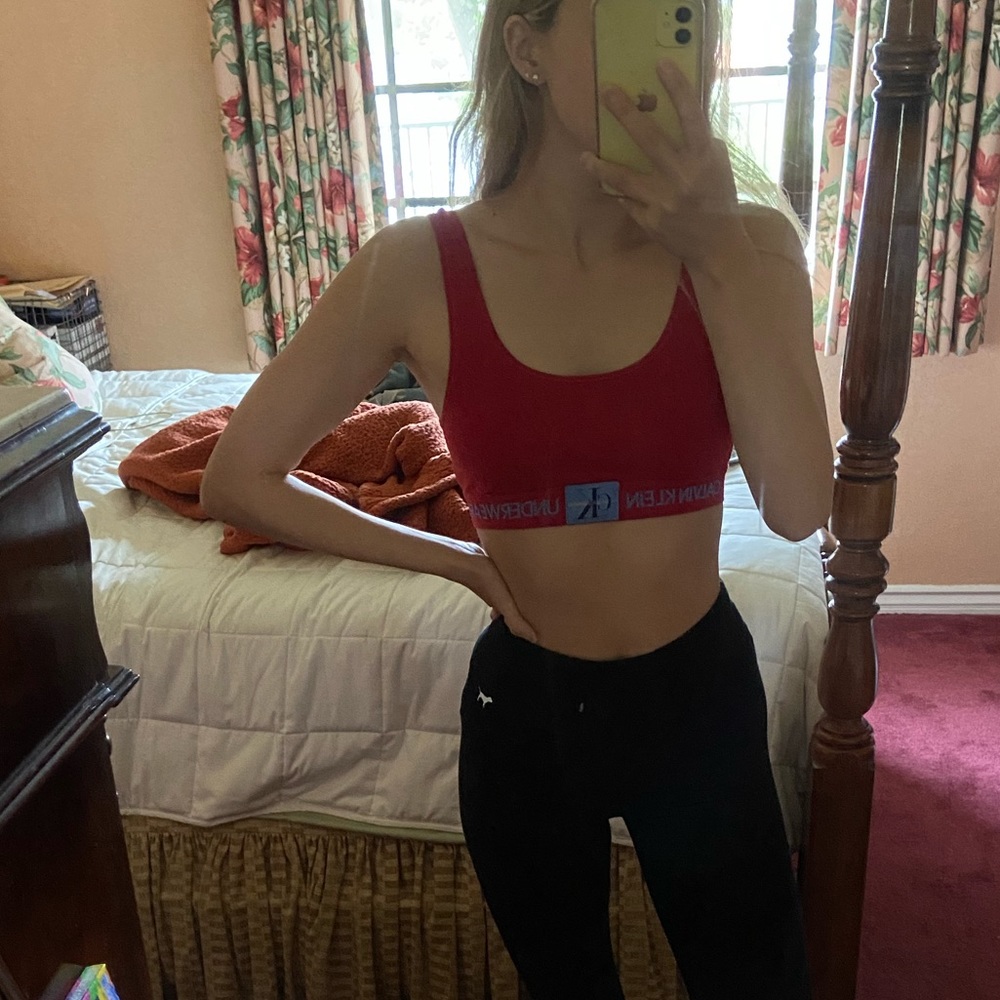 CALVIN KLEIN SPORTS BRA